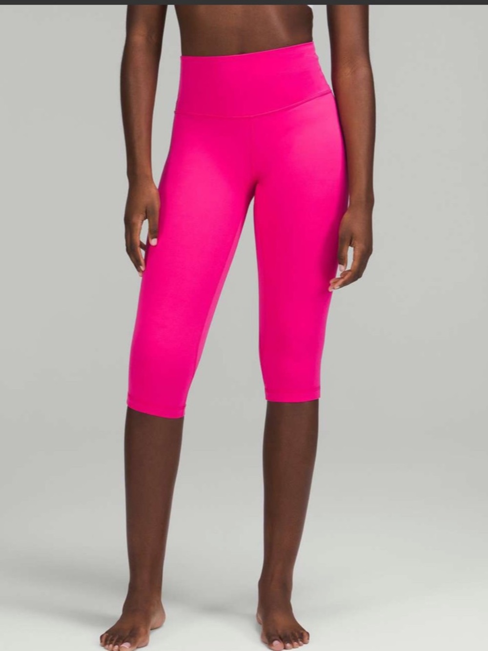 Lululemon Align Capri 17” in Sonic Pink Size 4 Small Yoga Soft High Rise